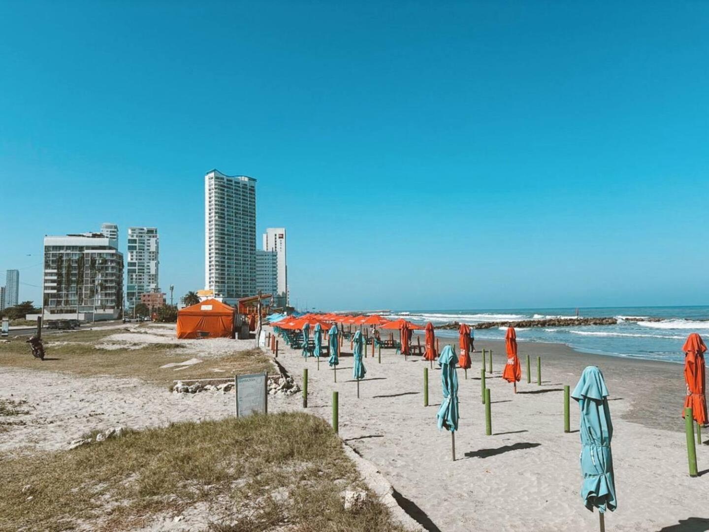 Luxury With Sea View Apartment *