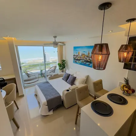 Luxury With Sea View Apartment *
